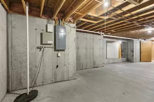 754 E Equestrian Point Dr, Oregon, IL 61061 - Photo 40