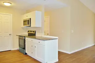 5303 Sandpiper Pl, Loves Park, IL 61111 - Photo 8