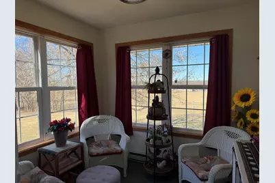 633 Park View Street, Pecatonica, IL 61063 - Photo 8