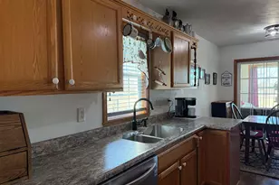 633 Park View St, Pecatonica, IL 61063 - Photo 20