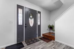 407 Wedgewood Ln Belvidere Il 61008, Belvidere, IL 61008 - Photo 2