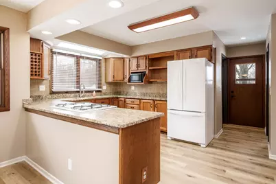 6747 Lynnhurst Lane, Roscoe, IL 61073 - Photo 28