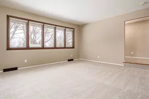 6747 Lynnhurst Ln, Roscoe, IL 61073 - Photo 20