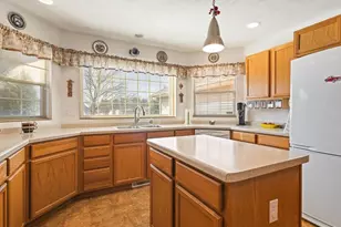 2272 Drexel Ave, Davis, IL 61019 - Photo 12