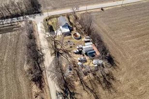 908 Hunter Rd, Caledonia, IL 61011 - Photo 56