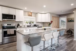 908 Hunter Rd, Caledonia, IL 61011 - Photo 10