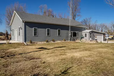908 Hunter Road, Caledonia, IL 61011 - Photo 2