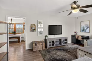 8056 W State St, Rockford, IL 61102 - Photo 4