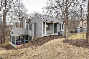 63 Oak Glen Dr, Galena, IL 61036 - Photo 1