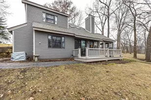 63 Oak Glen Dr, Galena, IL 61036 - Photo 2