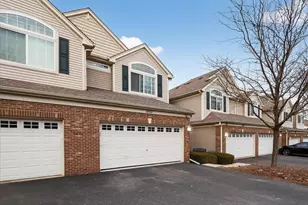 10011 Cummings St, Huntley, IL 60142 - Photo 2