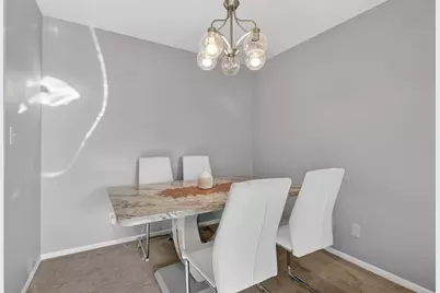 2929 Sunnyside #303A Drive, Rockford, IL 61114 - Photo 10