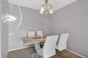 2929 Sunnyside #303A Dr, Rockford, IL 61114 - Photo 10