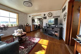 1114 6th Ave, Mendota, IL 61342 - Photo 6