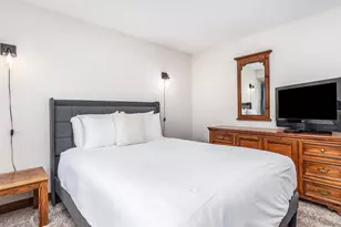 106 Plum Cove Dr, Galena, IL 61036 - Photo 12