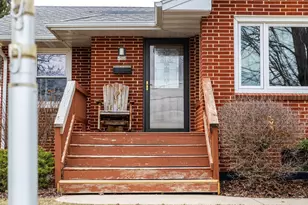 526 N Simmons St, Stockton, IL 61085 - Photo 2