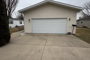 3708 Greenspire Ct, Belvidere, IL 61008 - Photo 4