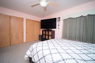 2710 Hickory Lawn Dr, Rockford, IL 61107 - Photo 30