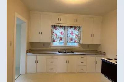 408 N West Avenue, Freeport, IL 61032 - Photo 14