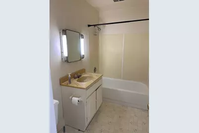 408 N West Avenue, Freeport, IL 61032 - Photo 34