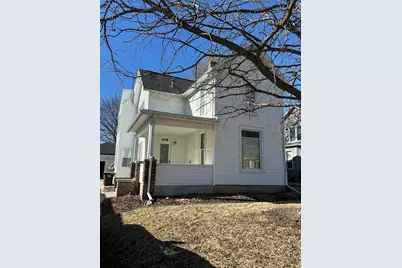 408 N West Avenue, Freeport, IL 61032 - Photo 2