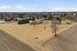 8497 N Meadowlark Ln, Stillman Valley, IL 61084 - Photo 46