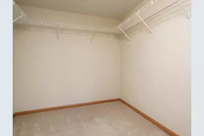 2420 Arnold Avenue, Rockford, IL 61108 - Photo 38