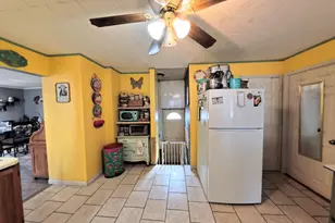 1209 Watson St, Streator, IL 61364 - Photo 4