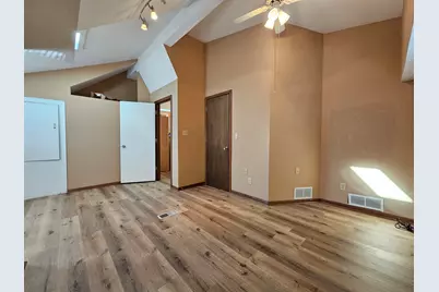 115 Fairview Avenue, Rockford, IL 61108 - Photo 26