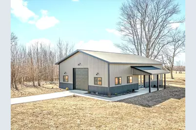 14483 Montague Road, Winnebago, IL 61088 - Photo 4