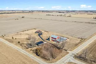 14483 Montague Rd, Winnebago, IL 61088 - Photo 54