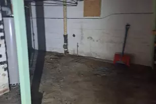 928 Lincoln, Rockford, IL 61102 - Photo 10