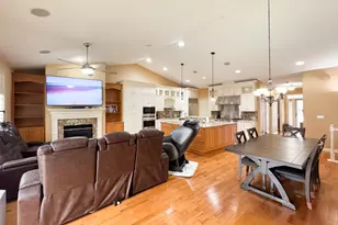 1442 Brady Ln, Rockford, IL 61107 - Photo 12