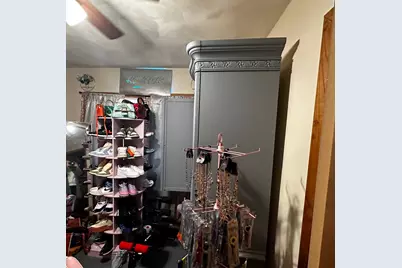 1718 S Cedar Avenue, Freeport, IL 61032 - Photo 8