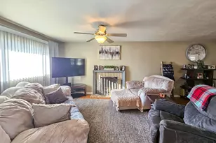 1111 Luther Ave, Rockford, IL 61107 - Photo 10