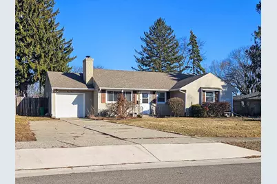 1111 Luther Ave, Rockford, IL 61107 - Photo 2