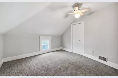 720 S McKinley Avenue, Freeport, IL 61032 - Photo 28