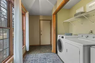 8712 Oakwood Glen Dr, Rockford, IL 61108 - Photo 24