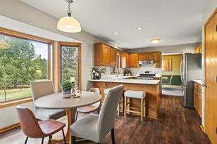 8712 Oakwood Glen Dr, Rockford, IL 61108 - Photo 18