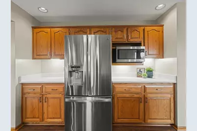 8712 Oakwood Glen Drive, Rockford, IL 61108 - Photo 14