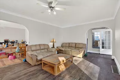 2315 Lawndale Avenue, Rockford, IL 61103 - Photo 2