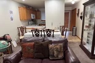 223 A Oakwood Ave, Oglesby, IL 61348 - Photo 10