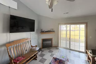 15541 Finley Way, South Beloit, IL 61080 - Photo 8