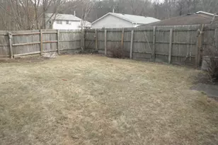 105 E Oakwood Dr, Byron, IL 61010 - Photo 44