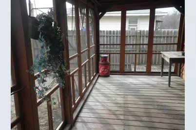 105 E Oakwood Drive, Byron, IL 61010 - Photo 40