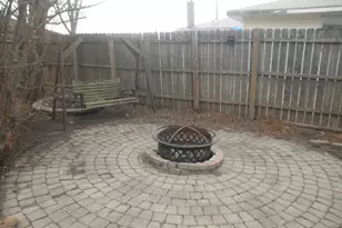 105 E Oakwood Dr, Byron, IL 61010 - Photo 42