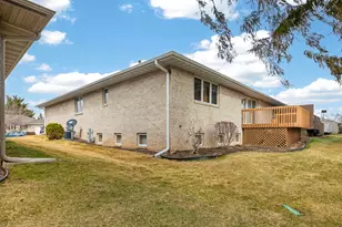 6547 Stonehill Way, Rockford, IL 61108 - Photo 38