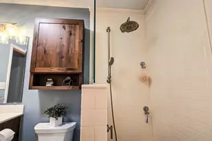 102 Windward Ln, Rochelle, IL 61068 - Photo 8