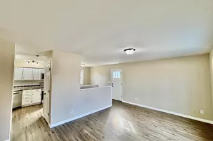 4303 O Connell St, Rockford, IL 61109 - Photo 6