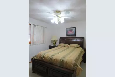 3204 Farmdale Lane, Freeport, IL 61032 - Photo 20